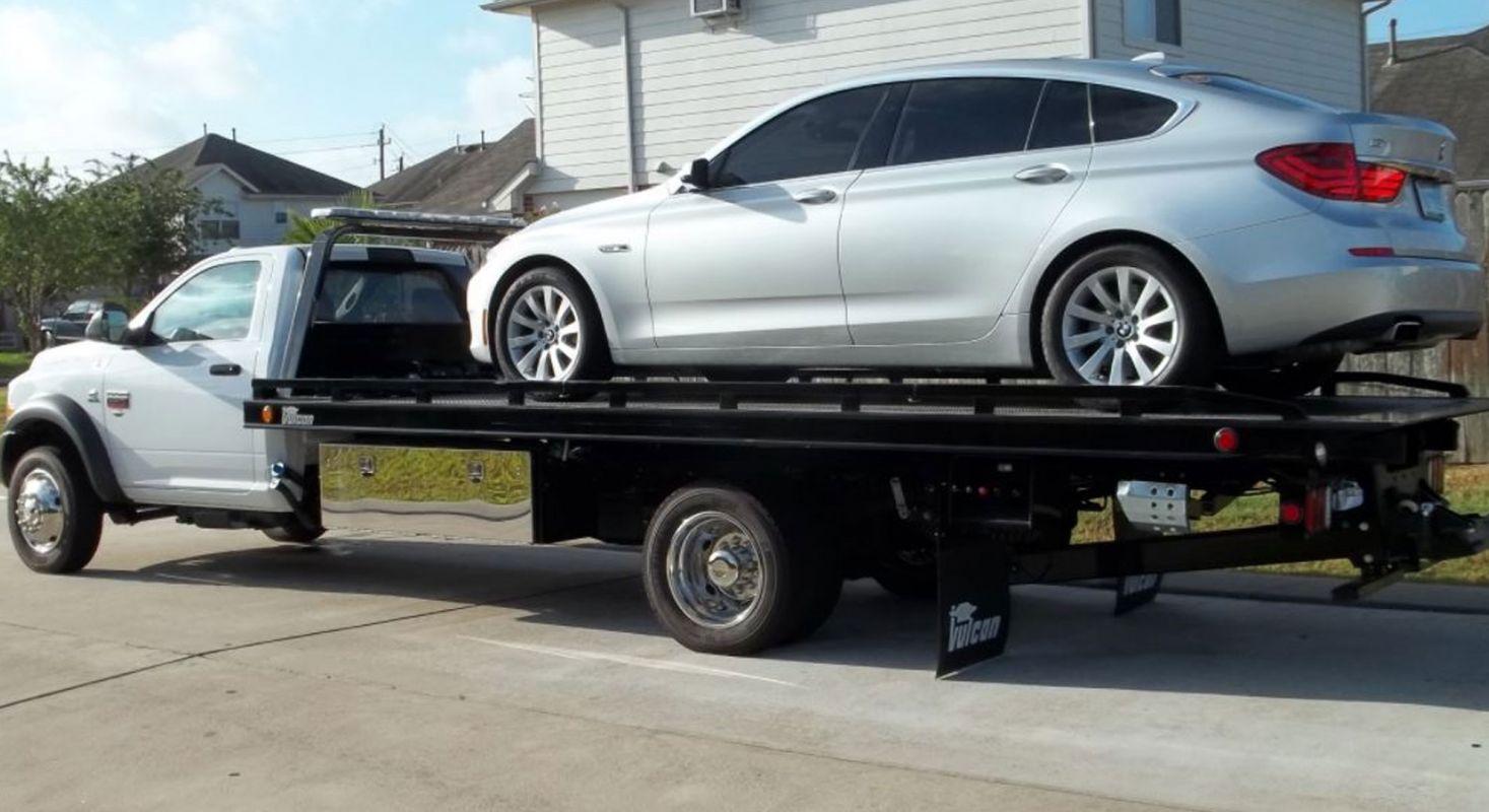 Light And Medium-Duty Towing Service Bellevue WA