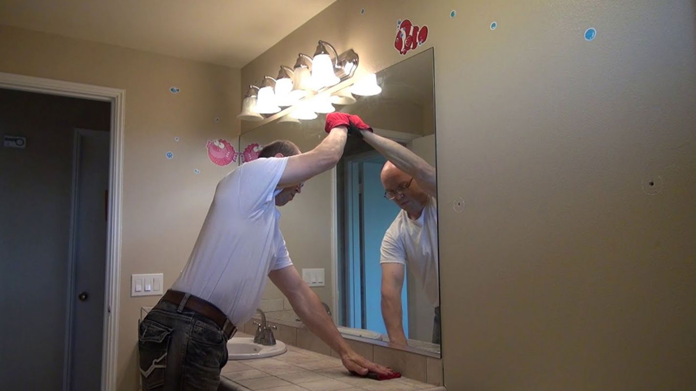Glued Mirror Removal Services New Tampa FL