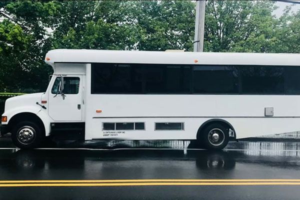 25 Passenger Bus Rental Staten Island NY