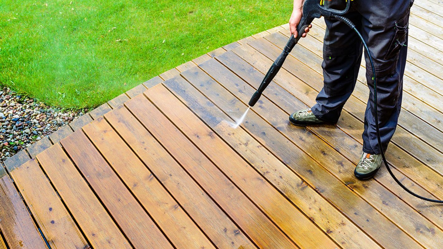 Deck Pressure Washing Services Maumelle AR