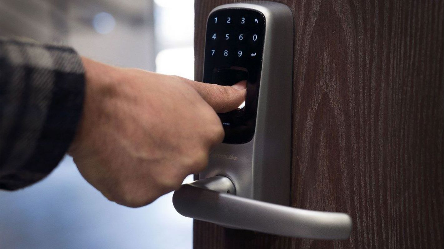 Electronic Locksmith Services Corona CA