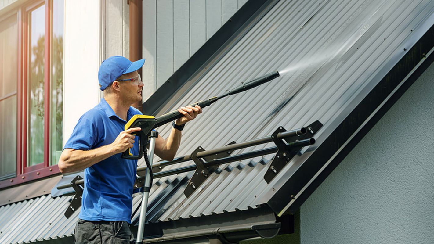 Roof Pressure Washing Service Portland OR