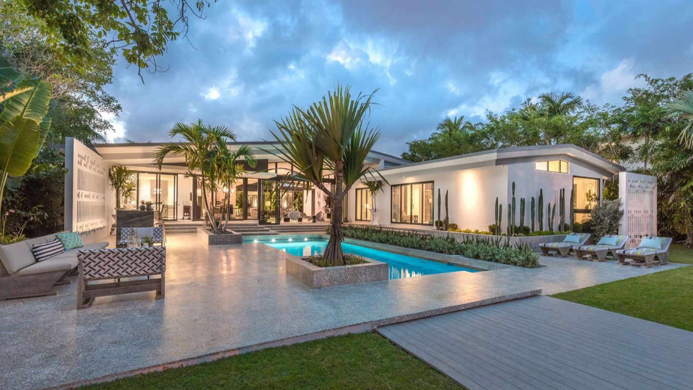 Luxury Real Estate Advisor Miami FL