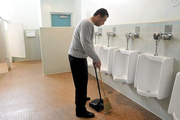 Restroom Cleaning Service New Albany IN