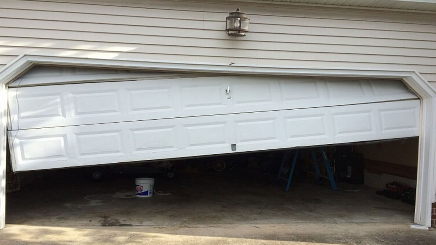 Emergency Garage Doors Repair Denver, CO