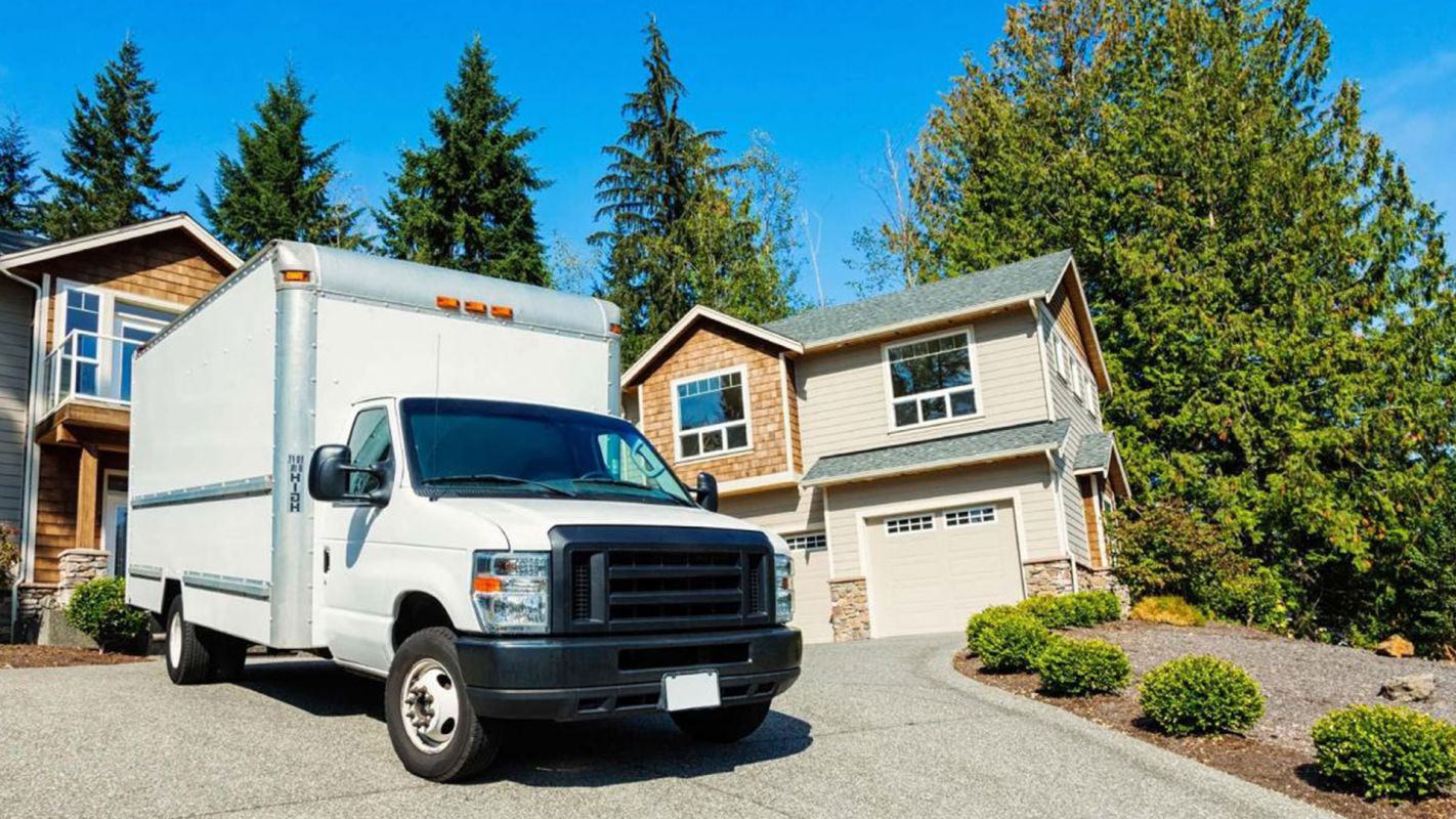 Long Distance Moving Services Tampa FL