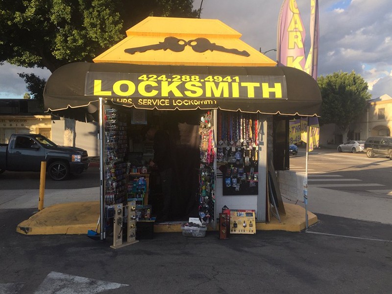 Residential Locksmith Services Santa Monica CA