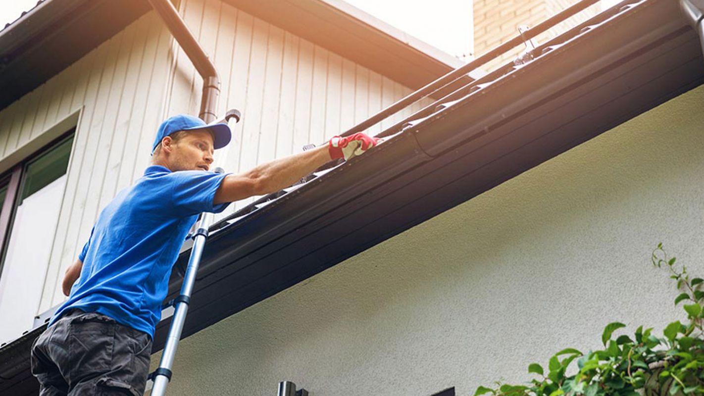 Gutter Cleaning Service Londonderry NH