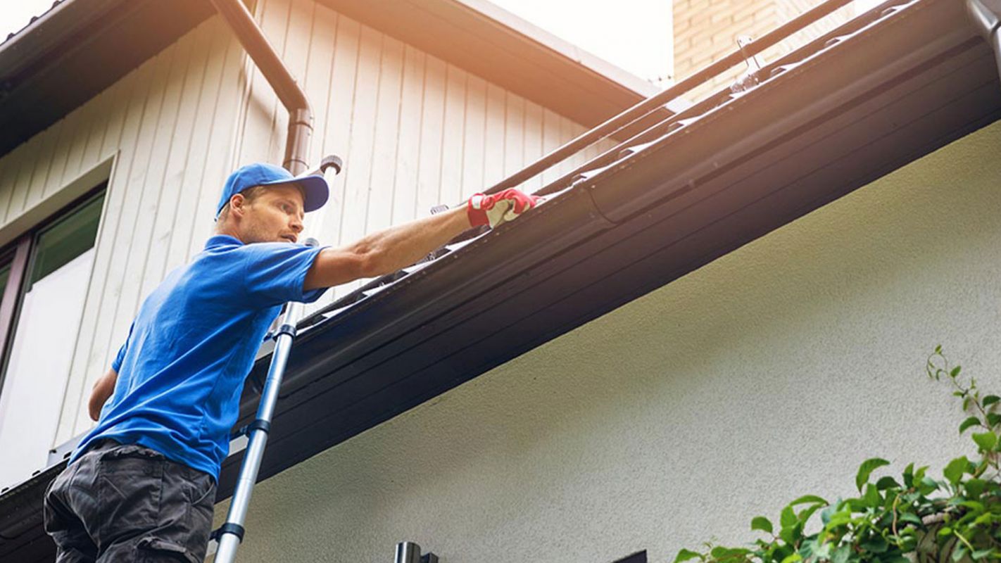 Gutter Cleaning Service Warwick RI