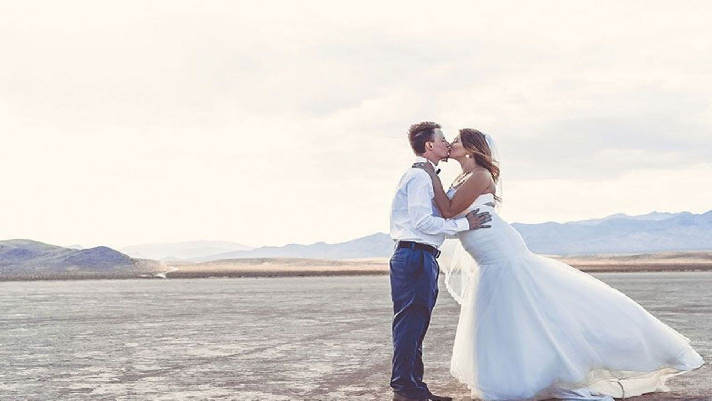 Las Vegas Elopement Photography North Las Vegas NV