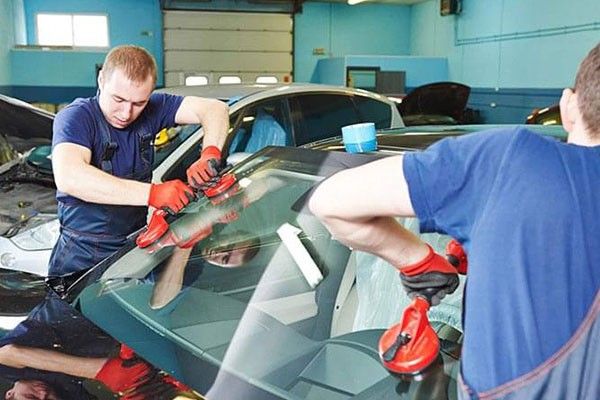 Auto Glass Replacement Services Oceanside CA
