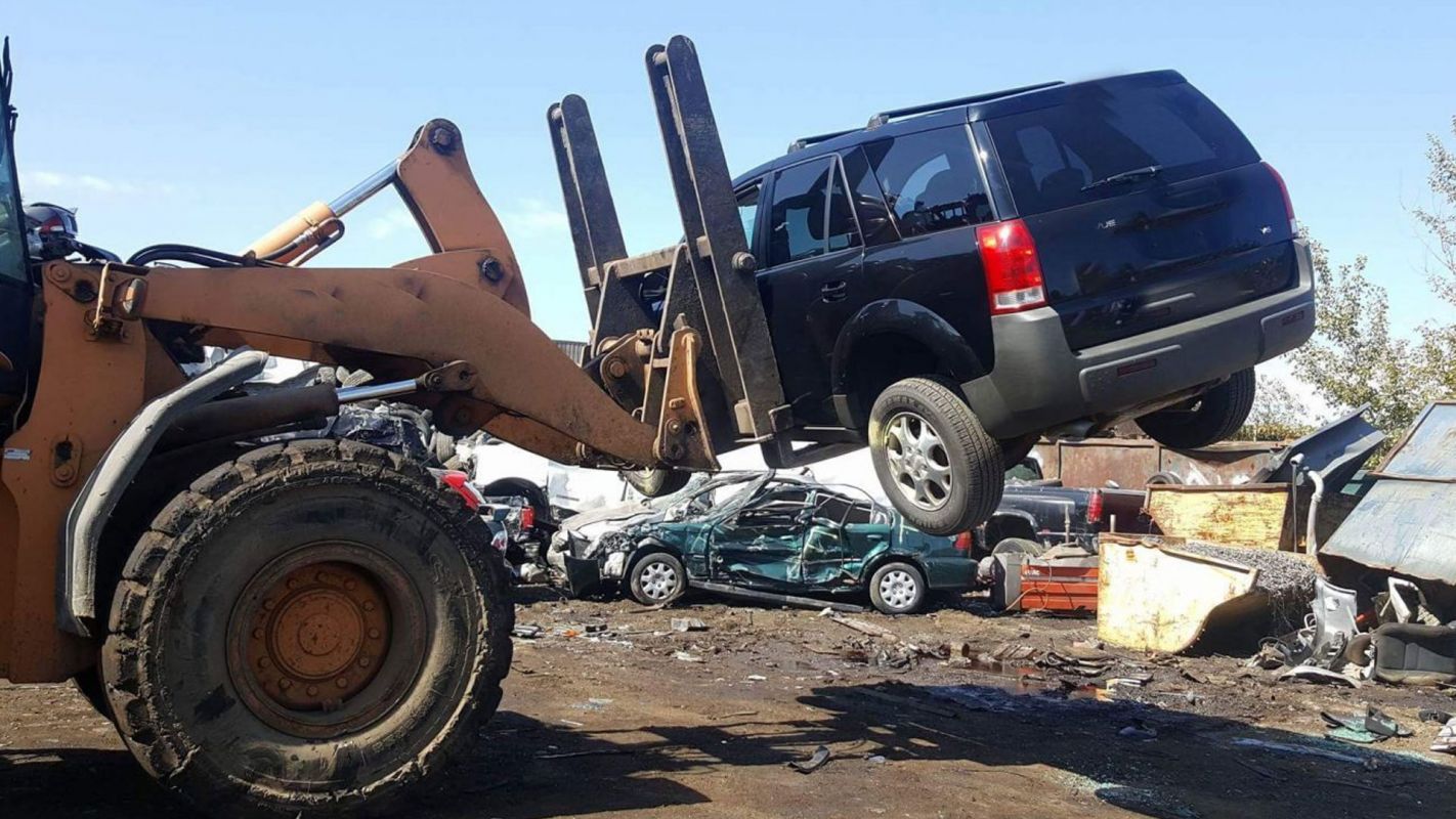 SUV Junk Car Removal Service Freehold Township NJ