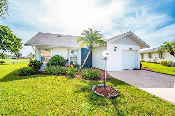 Property Valuation Palm Beach FL