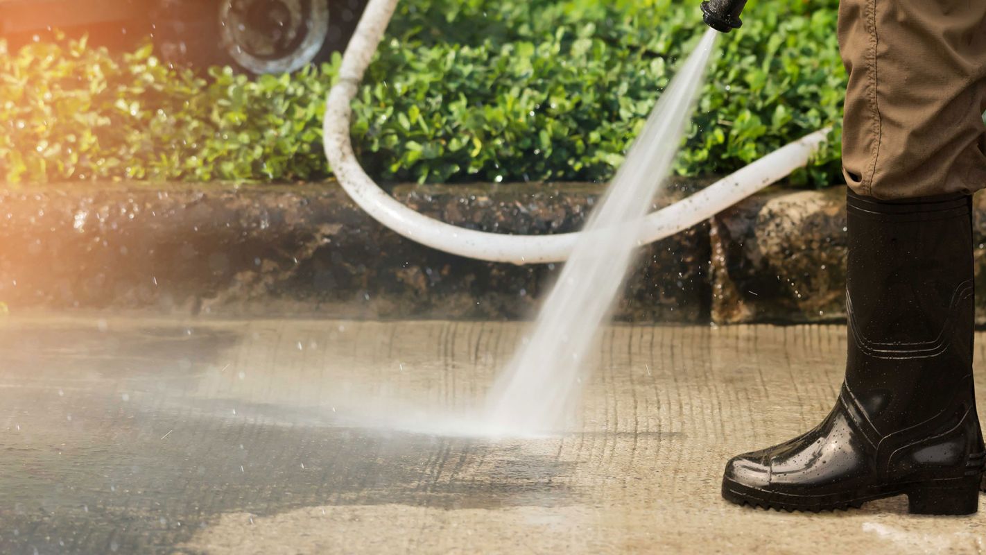 Pressure Washing Services Des Moines IA