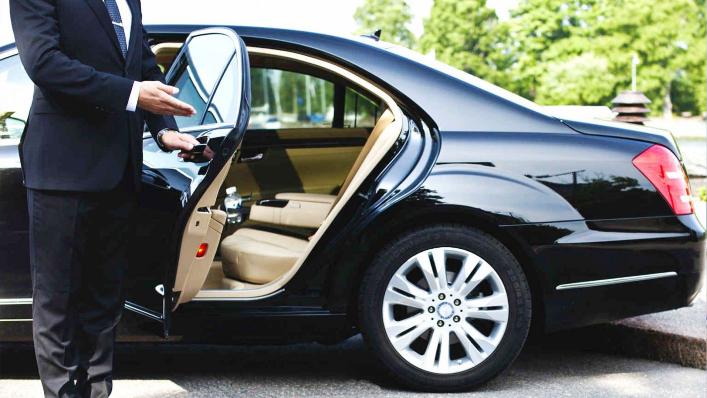 Avail Chauffer Car Services in Needham MA