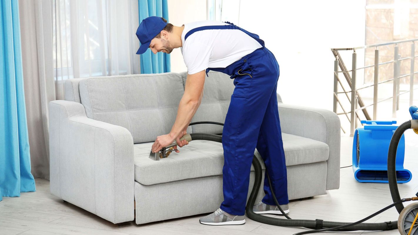 Couch Cleaning Service Milwaukee WI