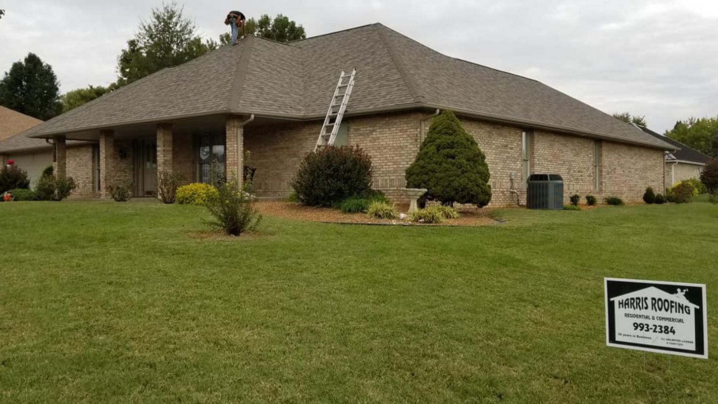 Wind Damage Roof Repair Service Harrisburg IL