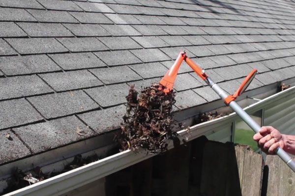 Gutter Cleaning Services Tampa FL