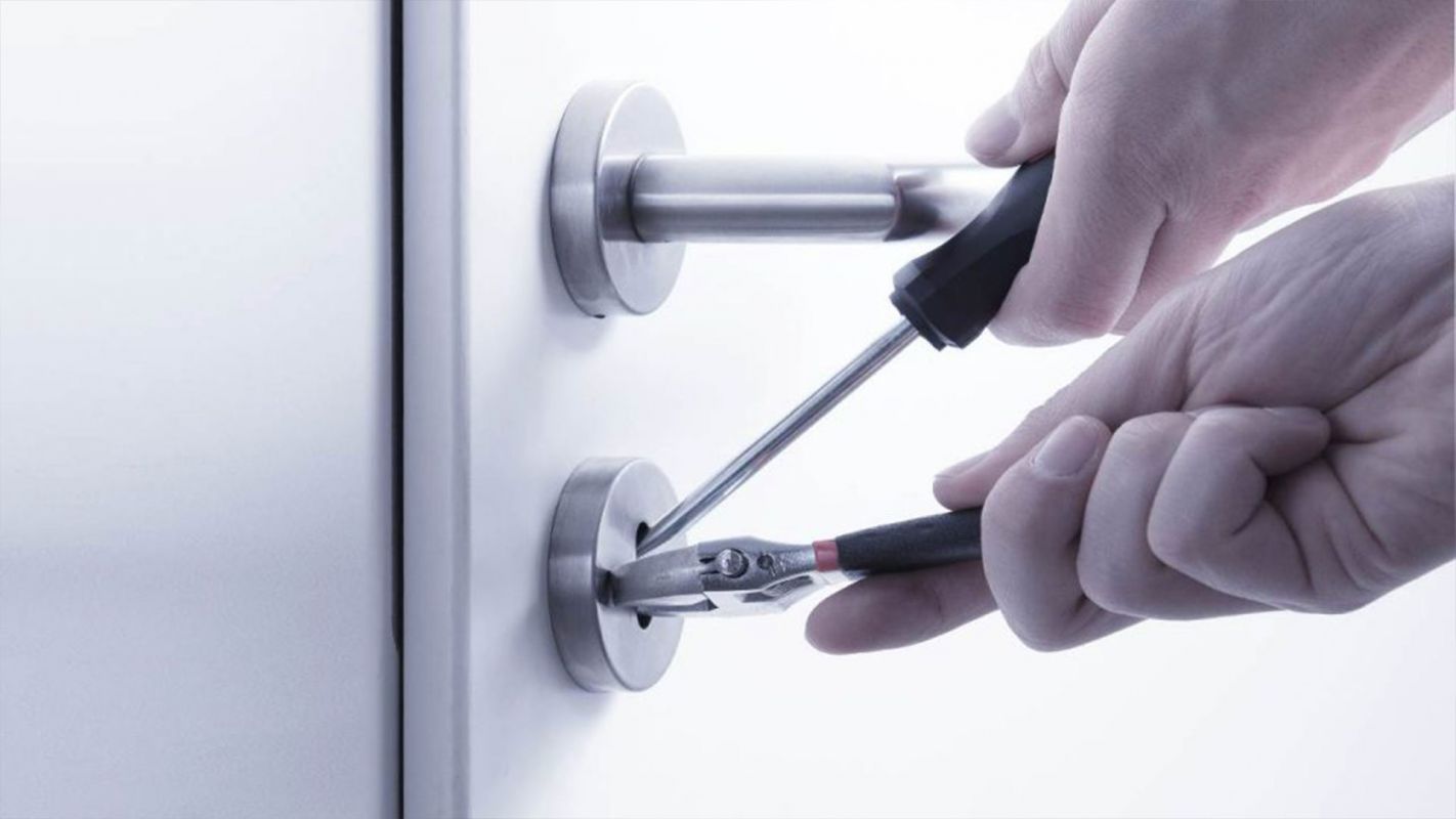 Emergency Locksmith Services Sherman Oaks CA