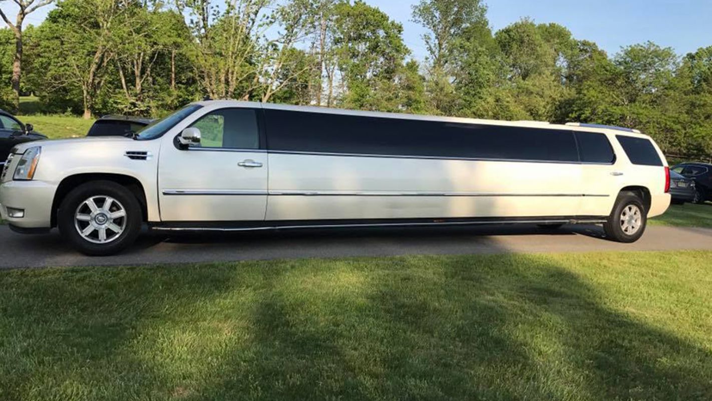 Limo Service Providers Manalapan Township NJ