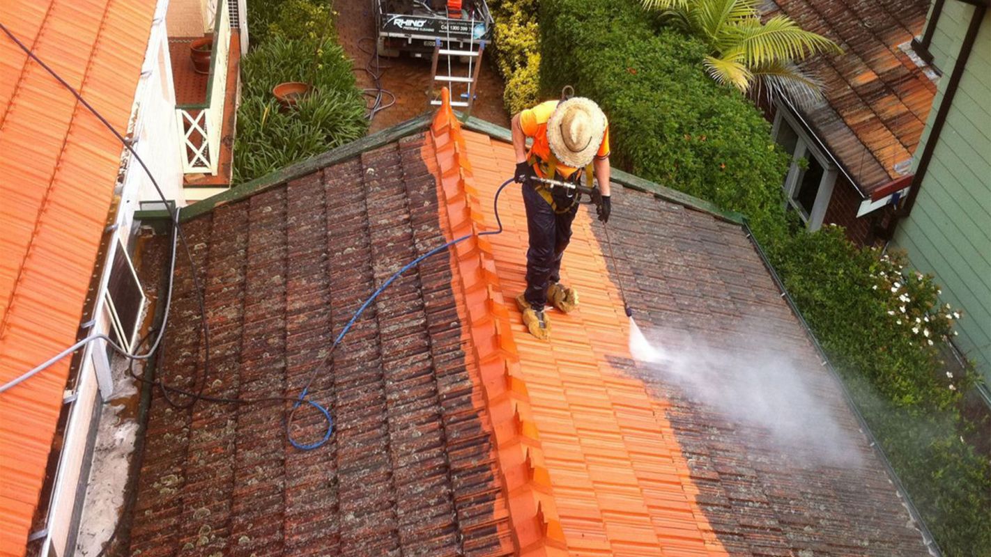 Residential Roof Cleaning Services Longwood FL