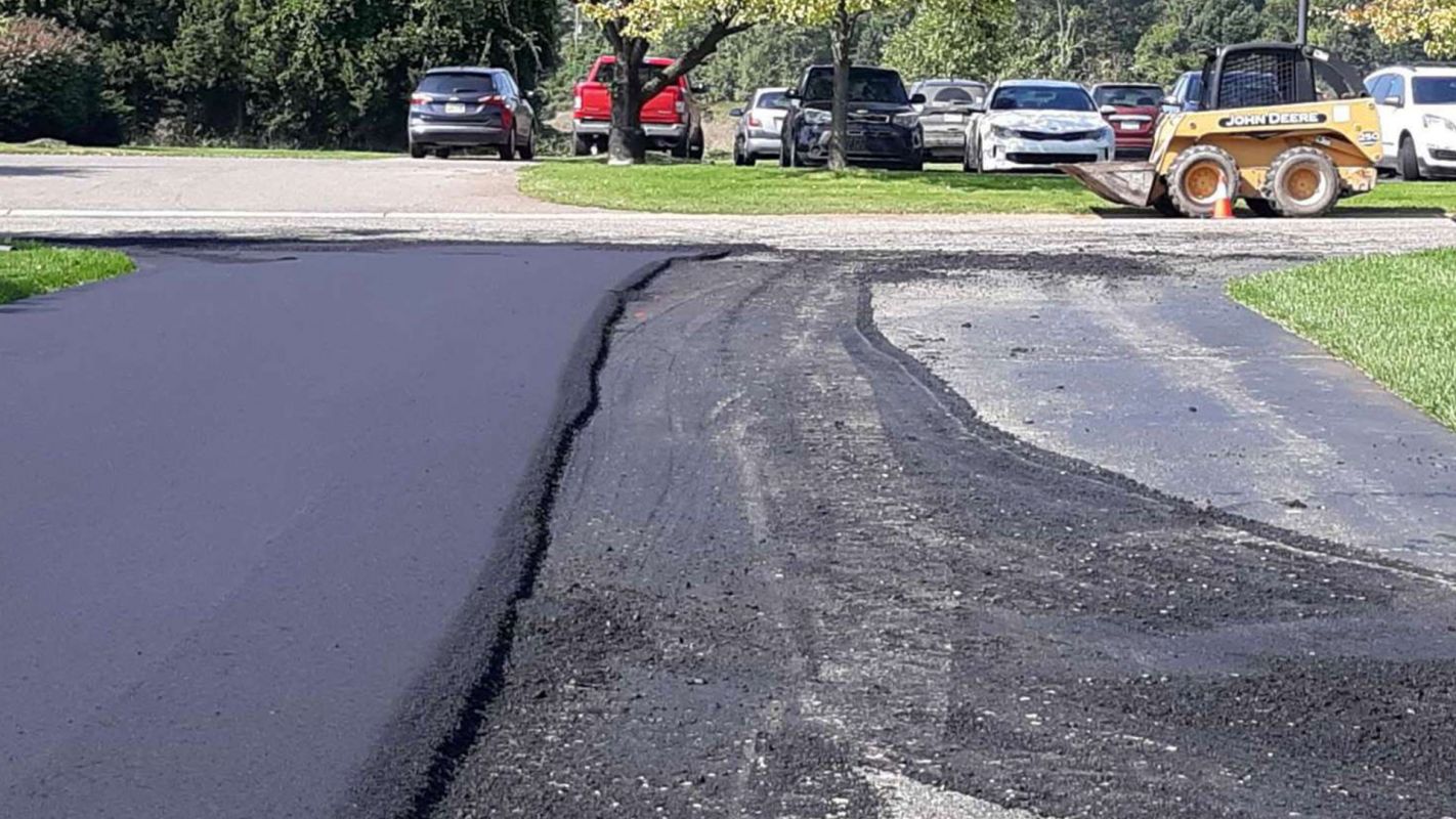 Asphalt Resurfacing Services Bingham Farms MI