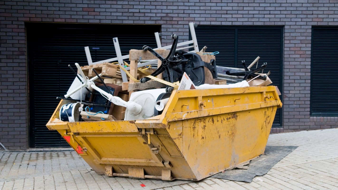 Commercial Dumpster Rental Services Clovis CA