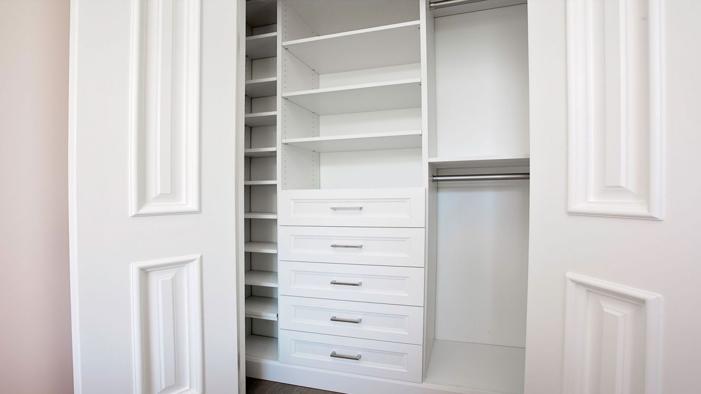 Closet Cabinet Services Lynnwood WA