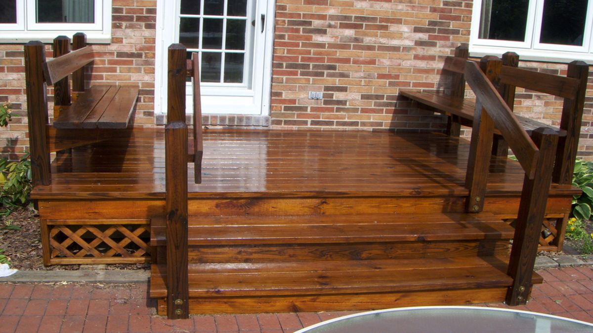 Deck Staining Service Strongsville OH