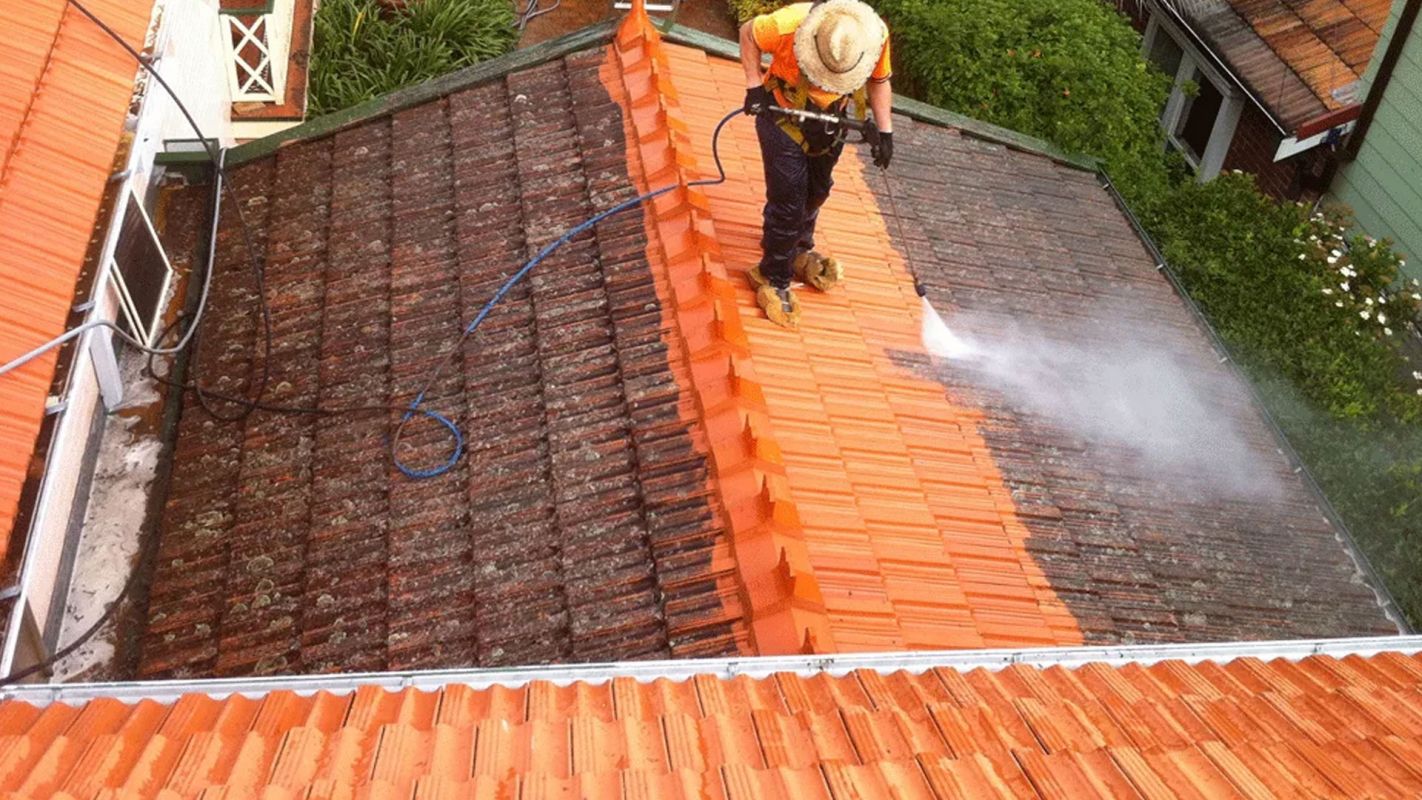 Roof Cleaning Services Altamonte Springs FL