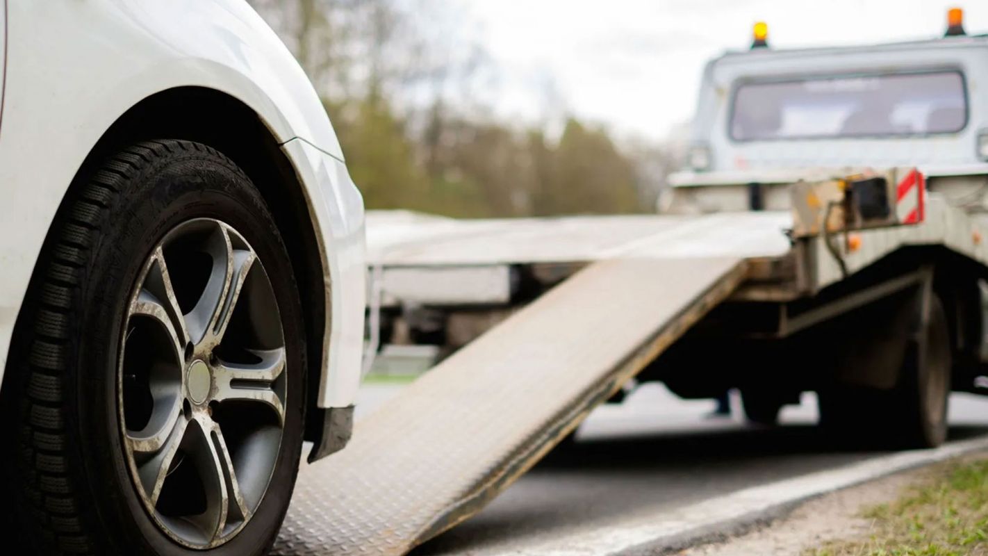 Fast Towing Service Farmington MI