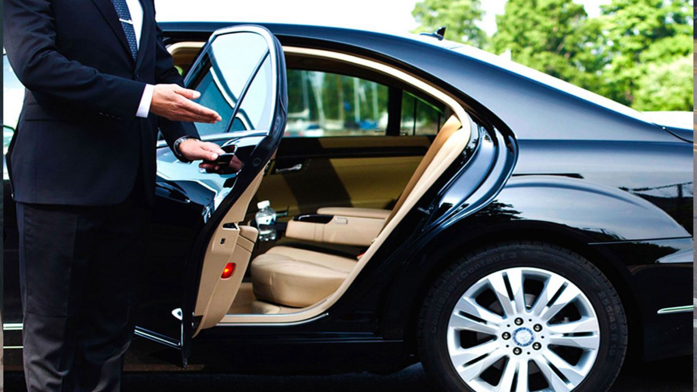 Sedan Services Auburn Hills MI
