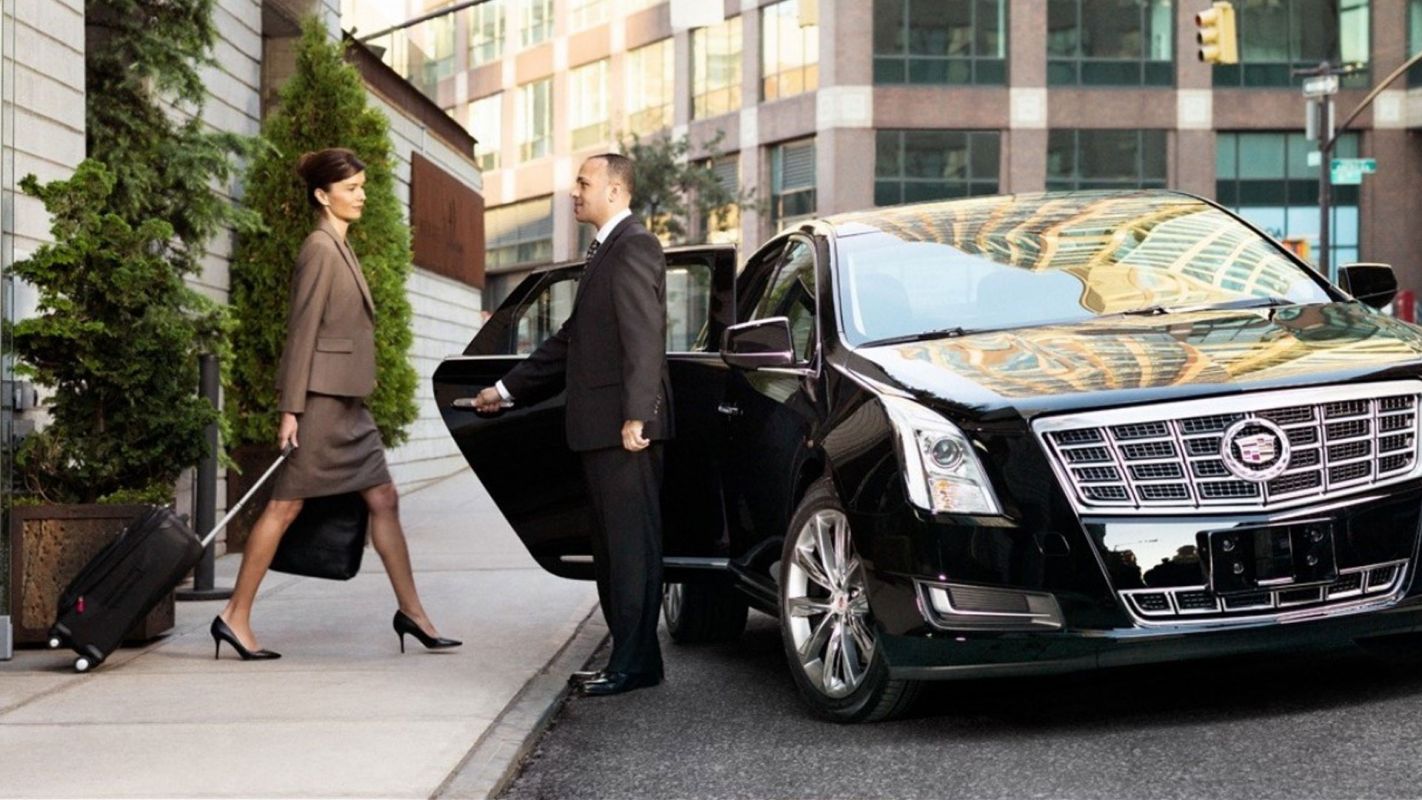 Hourly Basis Pick And Drop Services Cost Highland Park TX