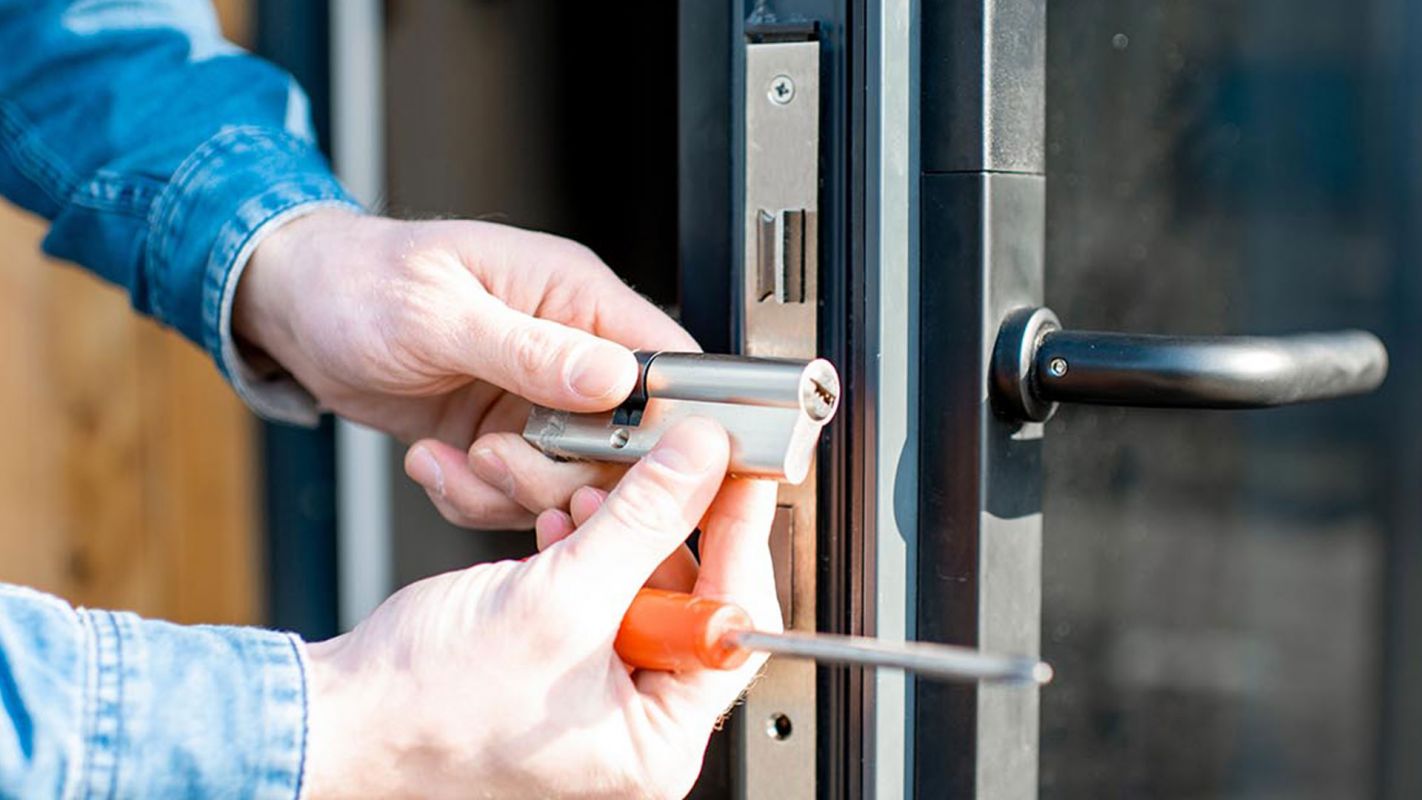 Commercial Locksmith Services Santee CA