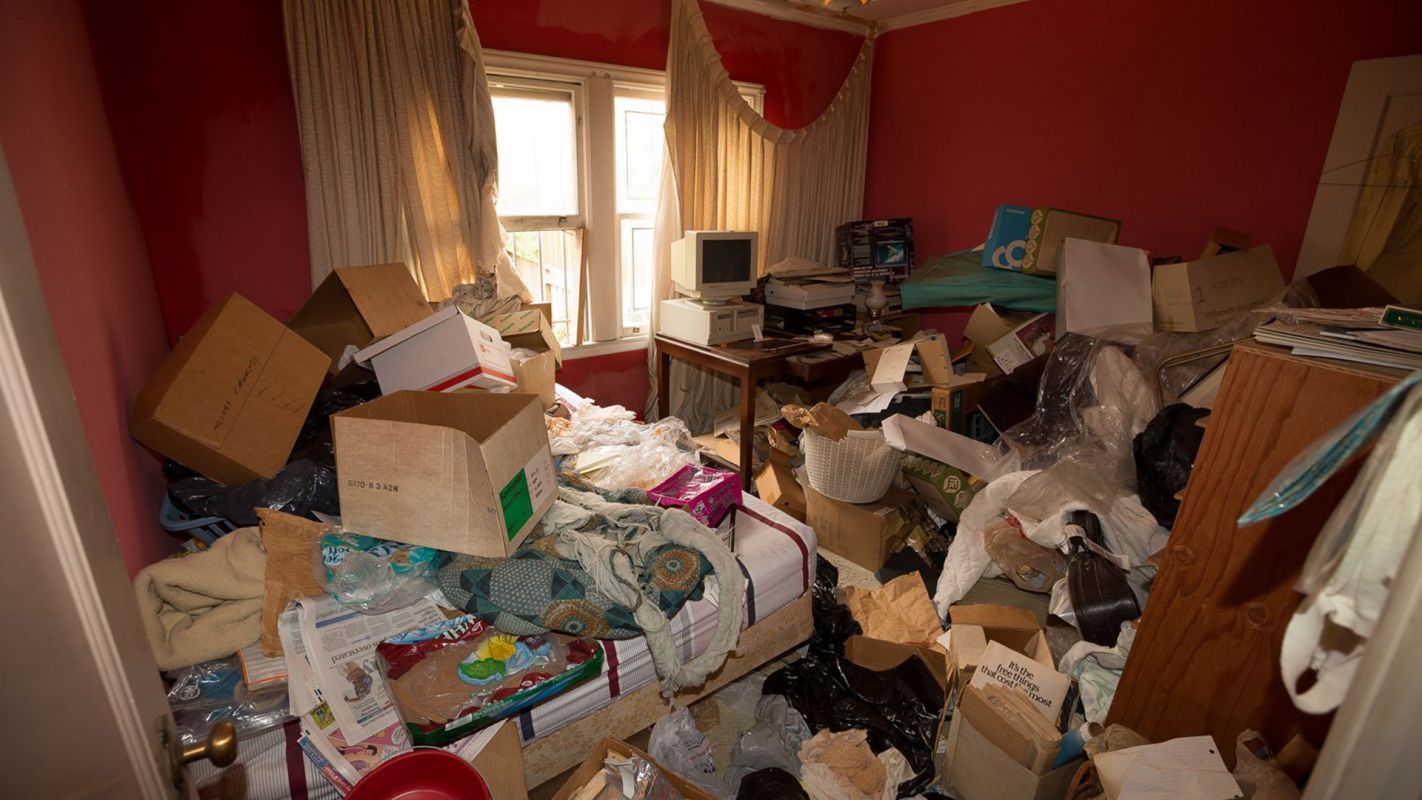 Hoarder Cleanup Services San Fernando Valley CA
