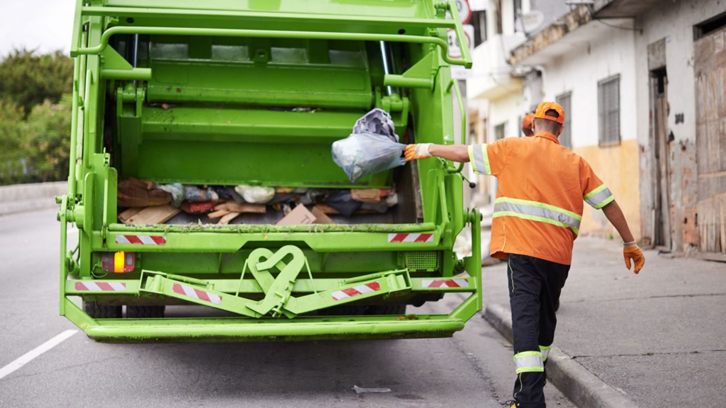 Commercial Trash Hauling Hanson MA