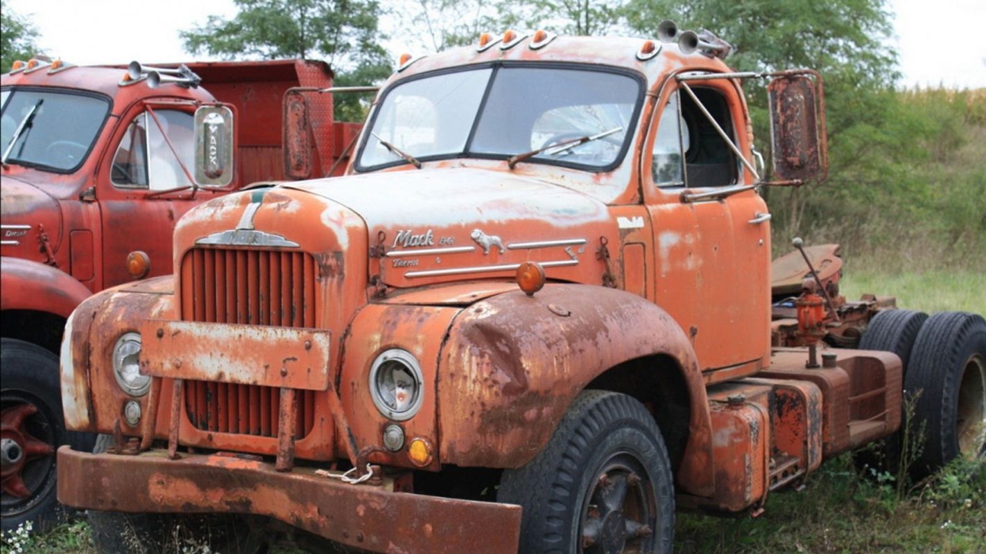 Junk Truck Buyers Waterford Township MI