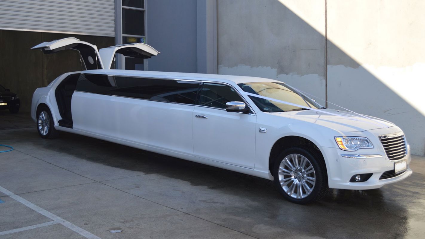 Luxury Limousine Services Westwood CA