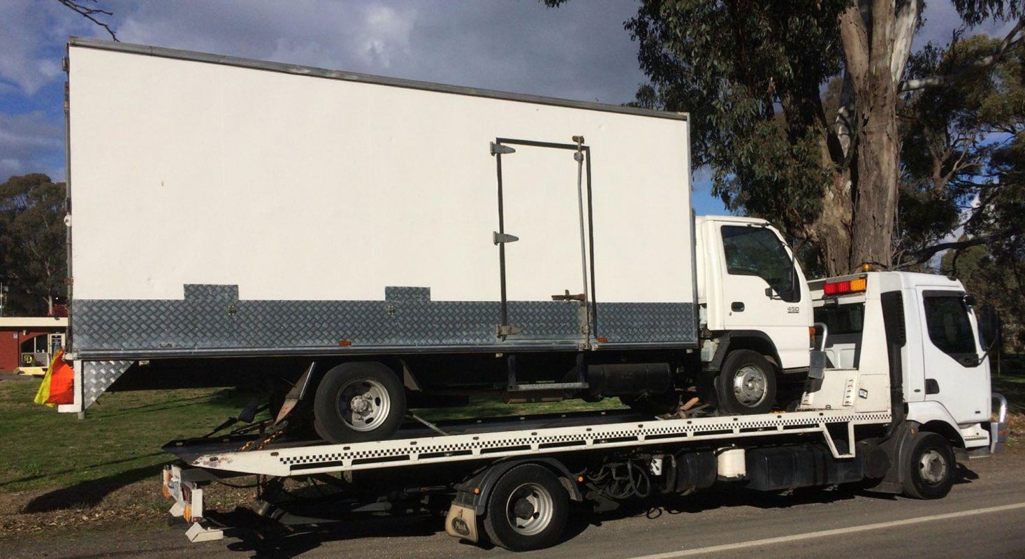Commercial Van Truck Towing Service Newcastle WA