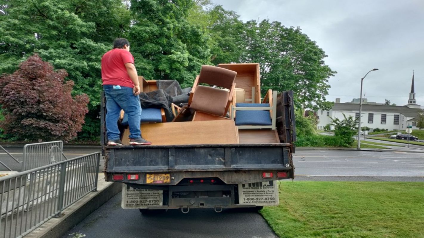 Furniture Removal Tumwater WA