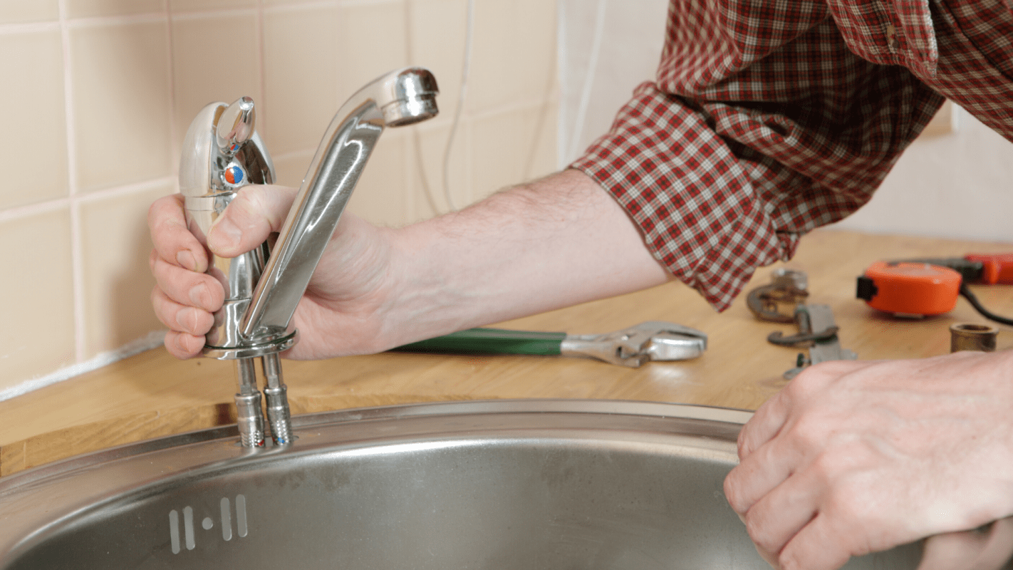 Kitchen Sink Faucet Installation Beverly Hills CA