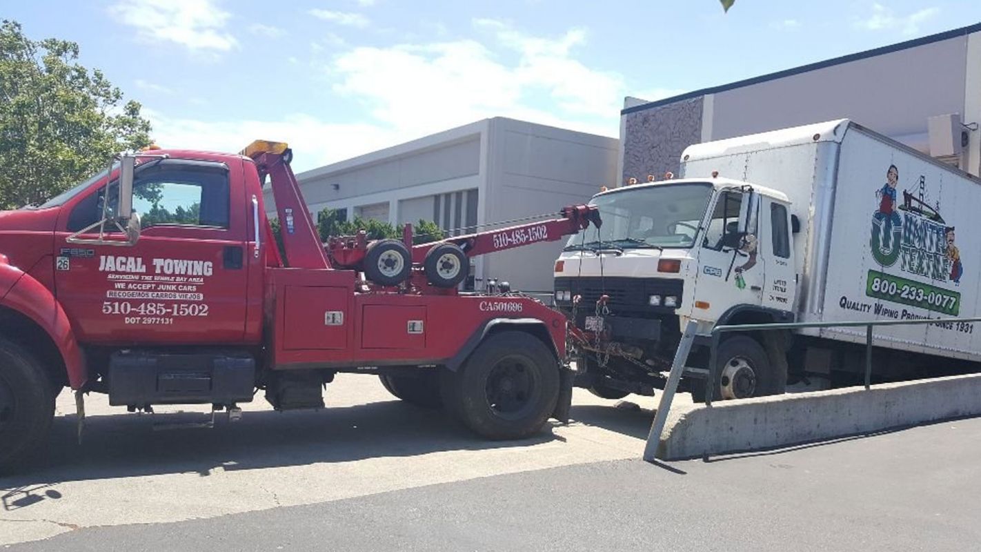 Emergency Towing Oakland CA