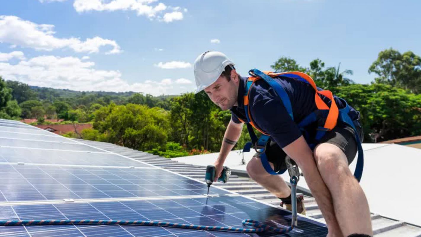 Solar Panel InstallationBloomingdale FL