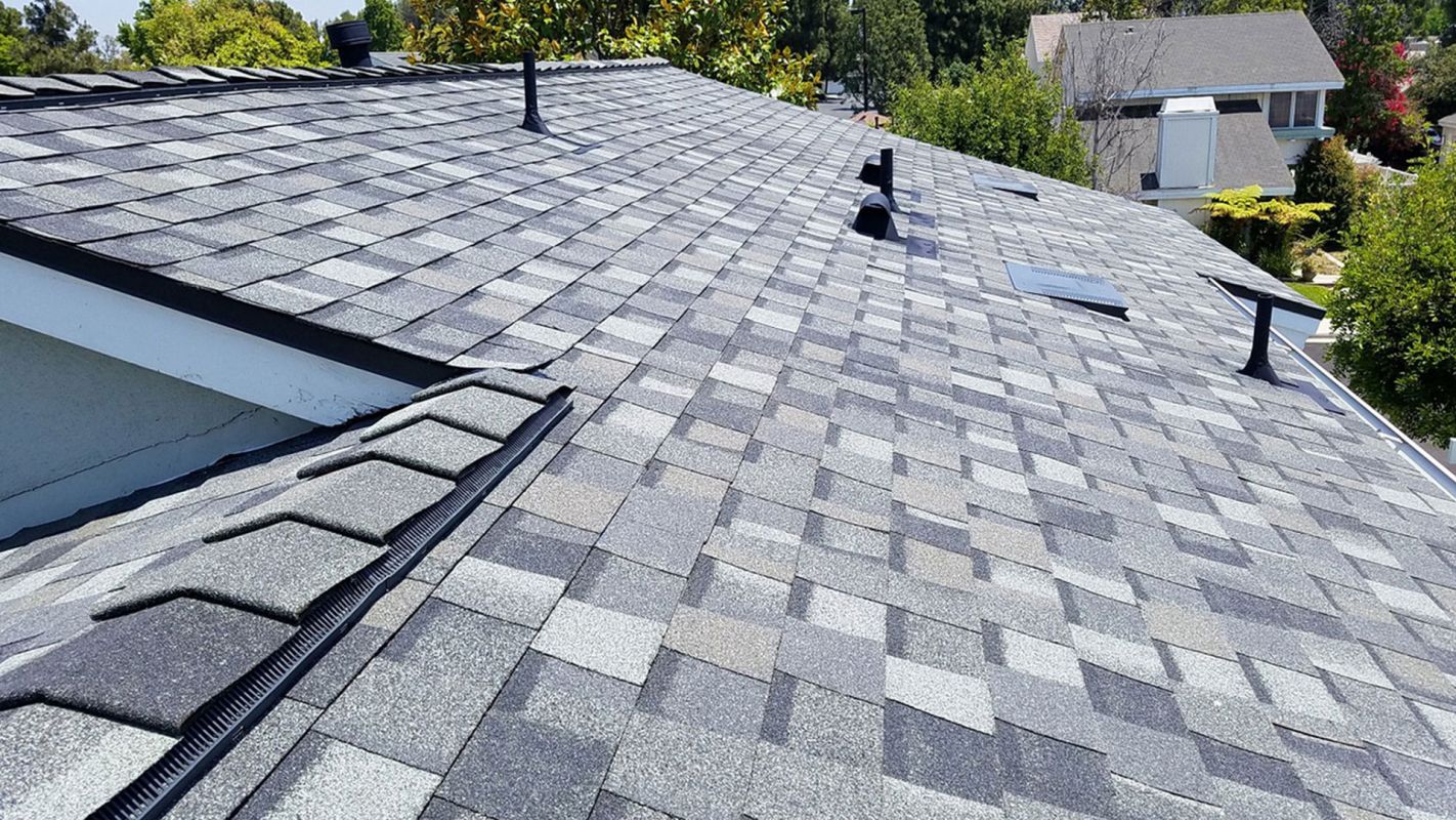 Top-Notch Asphalt Roofing Service