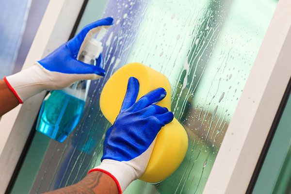 Window Cleaning Cost West Hills, CA