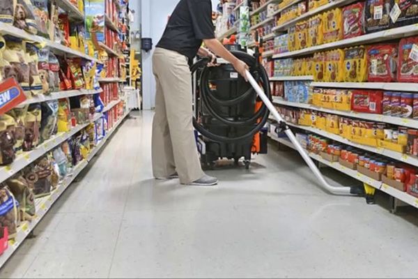 Retail Store Cleaning Cost Golden Gate FL